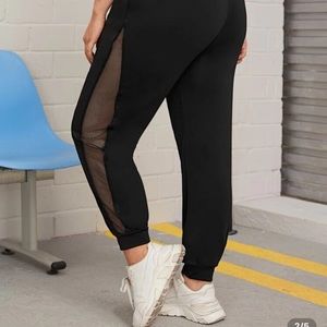 Fish Net Jogger sweatpants